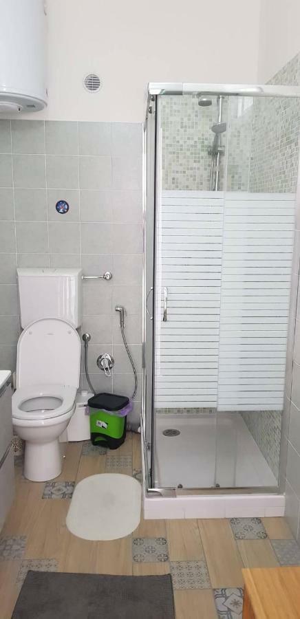Helloguesthouse Olgiate Comasco Buitenkant foto